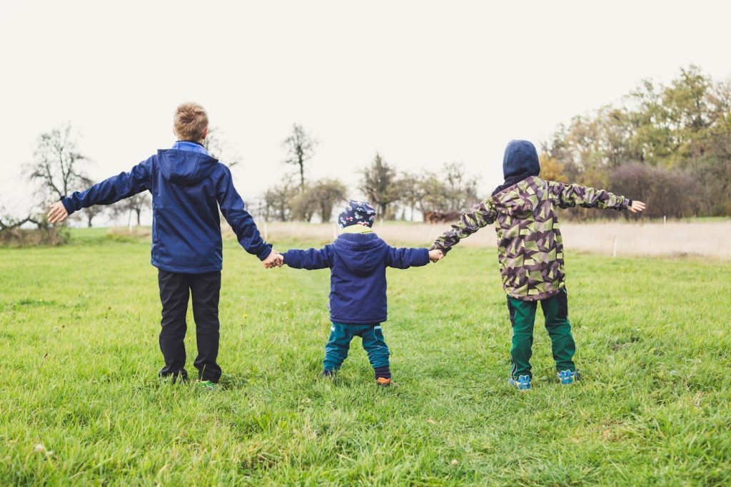 adults support independence - stop over correcting-child-confidence